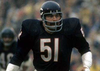 Why is a linebacker called Mike? What does this mean?