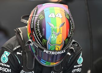 Lewis Hamilton wears Pride helmet at Qatar GP practice