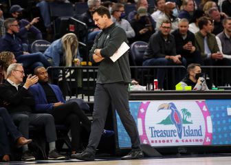 Kings' Luke Walton is in trouble