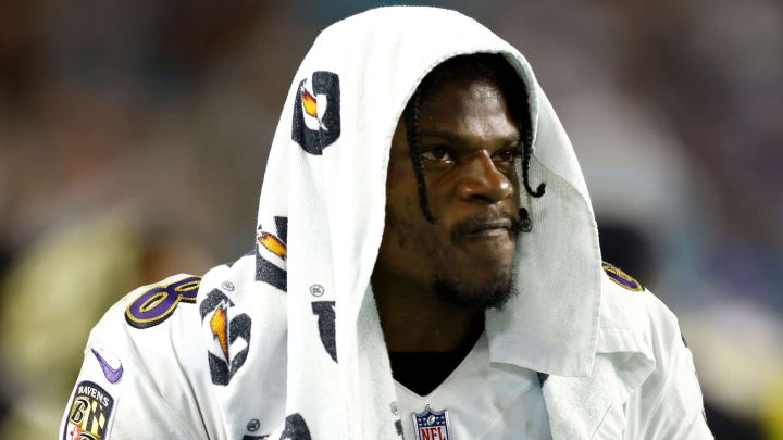 Baltimore Ravens quarterback Lamar Jackson has been ruled out of Sunday night's must win game against the Chicago Bears with a non covid-19 illness.