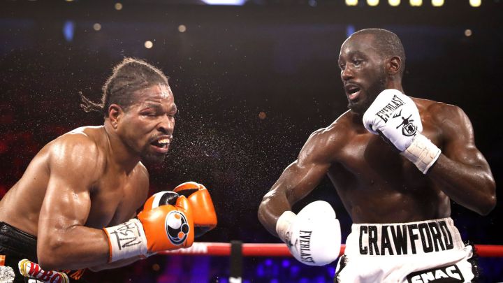 Terrence Crawford defeats Shawn Porter to retain welterweight title