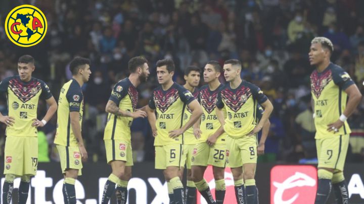 Why are Club América the most popular and most hated football team in Mexico?