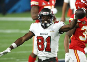 Not just yet: Bucs' Antonio Brown out for two more weeks