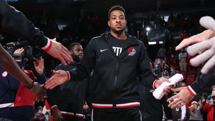 Blazers guard CJ McCollum out indefinitely for collapsed lung