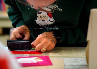Post office services over Christmas