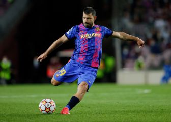 Man City guests invited as Agüero to announce his future