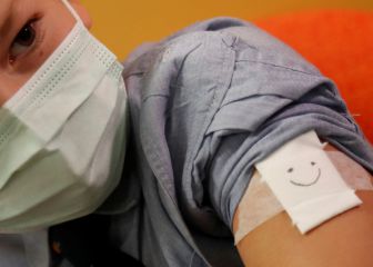 Dr Fauci says getting a covid-19 booster shot is “optimal”