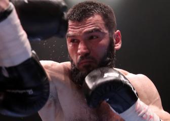 Beterbiev makes it 17 KOs in 17 as Browne beaten in title fight