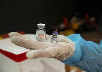 Everyone over 18 should get a booster jab say CDC