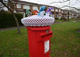 Are post offices open and will mail be delivered on 2021 New Year's Eve and Day?