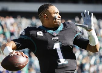 Keep them apart: The Eagles isolate their quarterbacks