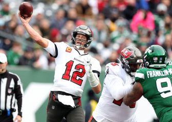 How many times has Tom Brady made the playoffs?