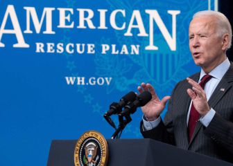 How many stimulus checks were issued in 2021?