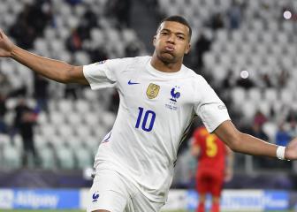 Mbappé considering extending contract at PSG