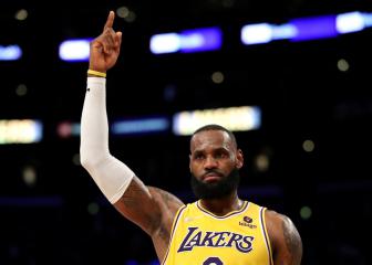 Lakers break losing snap as LeBron James scores 25 points