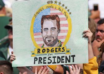 Rodgers jabs back at Biden's vaccine criticism