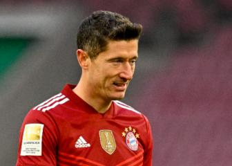 Bayern want Lewandowski and Neuer to end careers in Munich