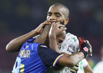 Ten-man Comoros push hosts Cameroon all the way