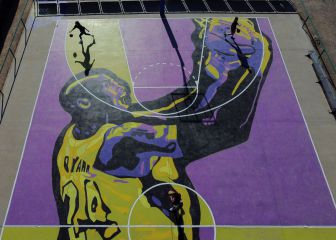 When was Kobe Bryant inducted into the NBA hall of fame?