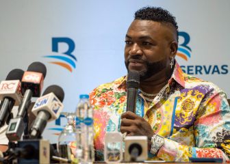 Big Papi beats out Clemens, Sosa, Schilling, Bonds in HOF votes