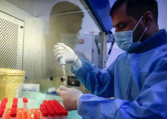 Calculating the risk of reinfection from Omicron