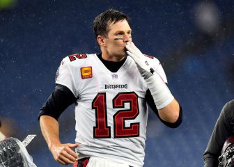 Retired Brady passes on Pro Bowl