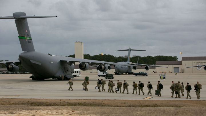 Why is the US sending troops to Ukraine? How many troops will be sent to Europe?