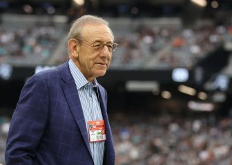The Dolphins' Stephen Ross takes aim at Brian Flores