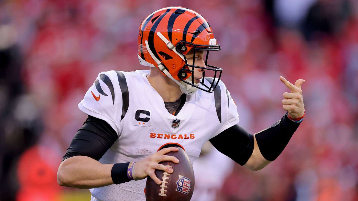 A QB comparison: Joe Burrow vs. Matthew Stafford - Vimarsana News