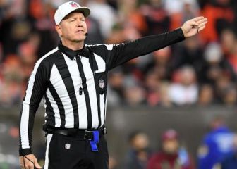 How much are referees paid for the Super Bowl?