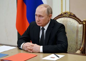 Why did Russia expel US diplomats?