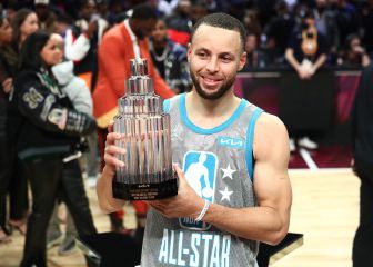 Curry sets record 16 three-pointers in NBA All-Star game