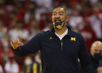 Juwan Howard throws punch at Wisconsin assistant