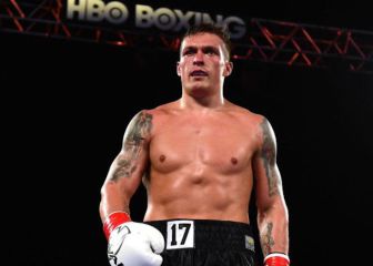 Heavyweight champ Usyk calls for unity to stop war in Ukraine