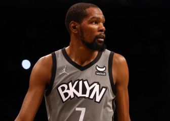 A Little More: Kevin Durant slightly delayed in return