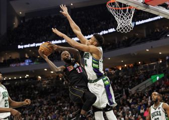 Holiday snaps Heat's streak with a late game-winner