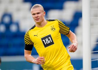 Xavi hints at Erling Haaland talks