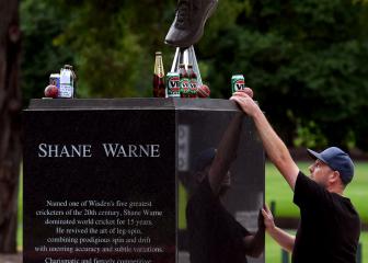 Shane Warne: Family accept offer of state funeral