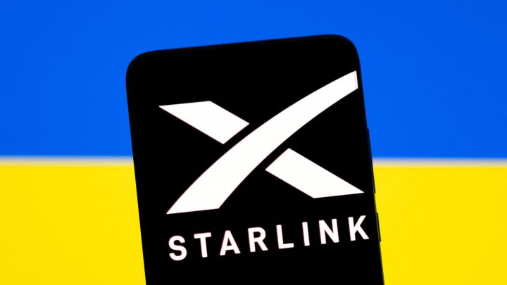 What is Elon Musk’s Starlink broadband internet system used in Ukraine?