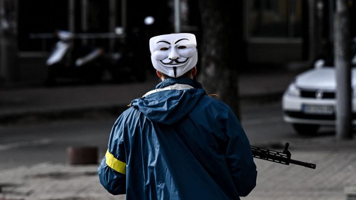 How did Anonymous's message get on Russian television?