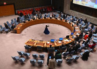 Why are Russian diplomats leaving the United States?