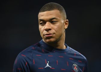 Cheers and boos for Mbappé