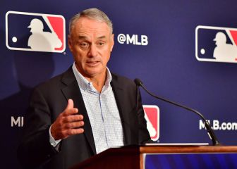 Fans' reaction to MLB's new jersey change