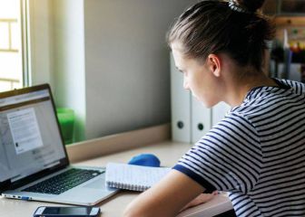 Gender wage gap costs women