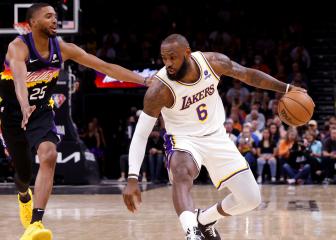 LeBron James makes more NBA history