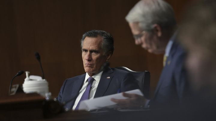 $350 monthly payment: what has Utah Senator Mitt Romney said about the possible payment?