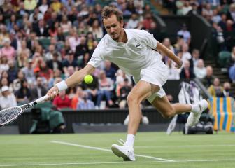 Why is Russia's Medvedev at risk of Wimbledon ban?