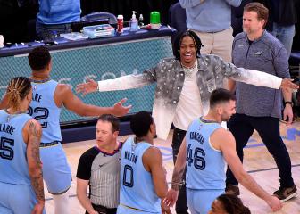 How long is Grizzlies star Morant out injured?