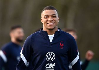 Barça hope Xavi charm offensive can sway Mbappé