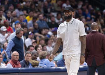 LeBron James leaves Lakers early for ankle rehab